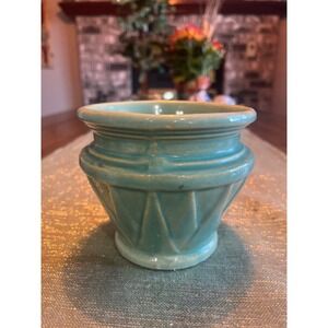 Vintage McCoy Pottery Sunburst  AQUA V JARDINERE Planter 4.25 inch Stamp 3